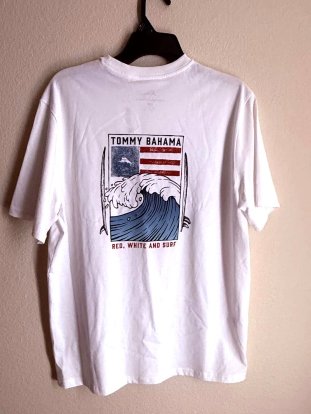 Tommy Bahama Men's Red White and Surf Lux T-Shirt White Size S NWT